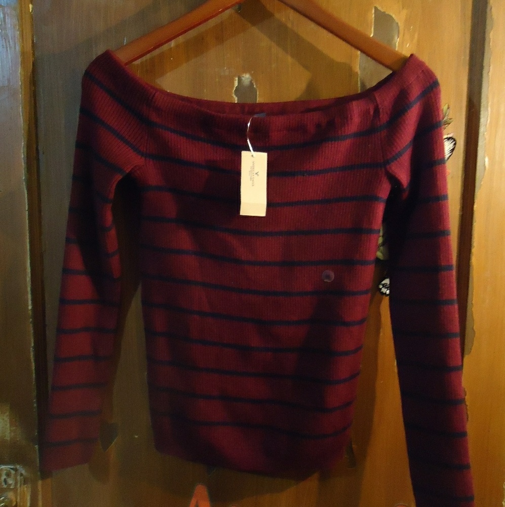 American Eagle Sweater